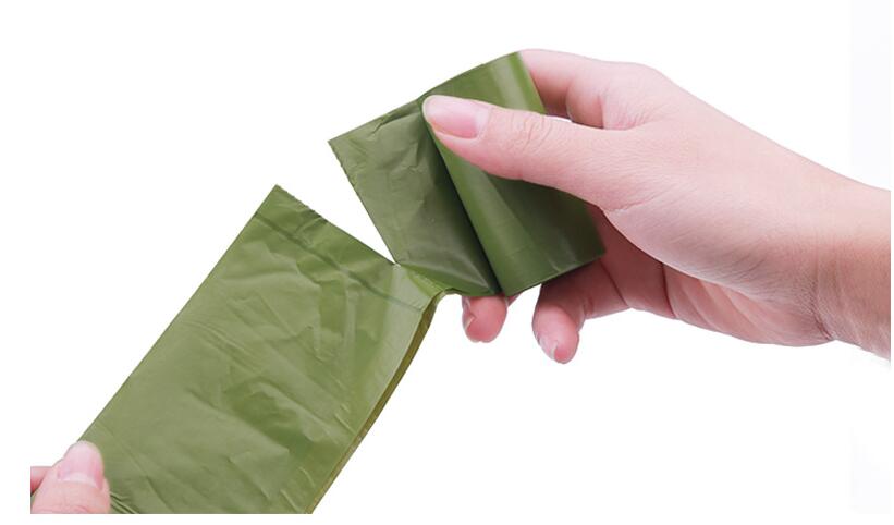 Earth Bags: Biodegradable Dog Waste Bags